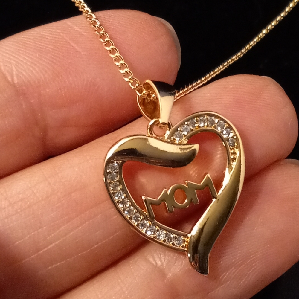 Necklace Set Mom and Heart Pendant Woman Gold Layered/Oro Laminado